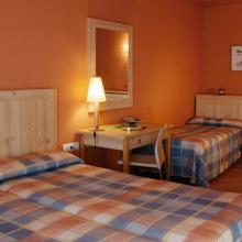 Confortables habitaciones en Villa Rural de Cardona. Disfruta  nuestra oferta en Barcelona